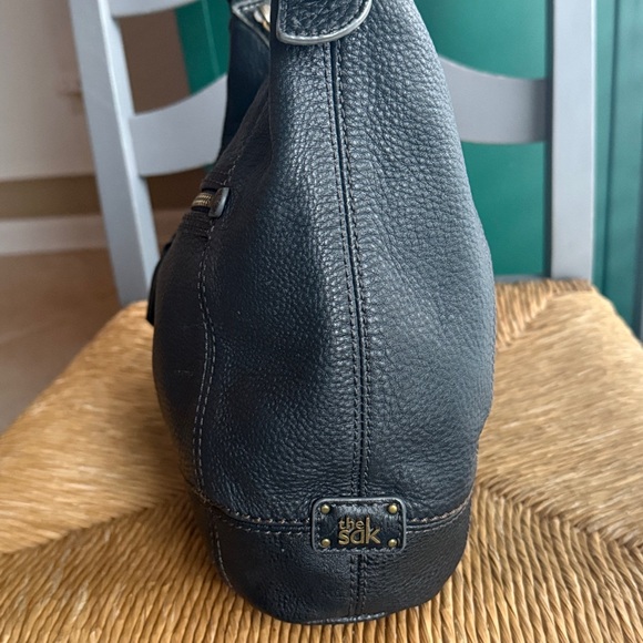 The Sak Black pebbled Leather Hobo Bag purse - Picture 6 of 16